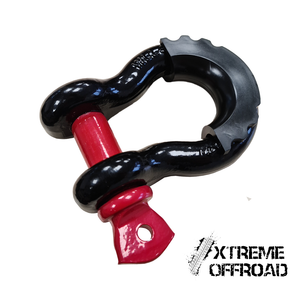 XO D-Ring Recovery / Towing Bow Shackle 4.75 Tons + Rubber Protector Pad